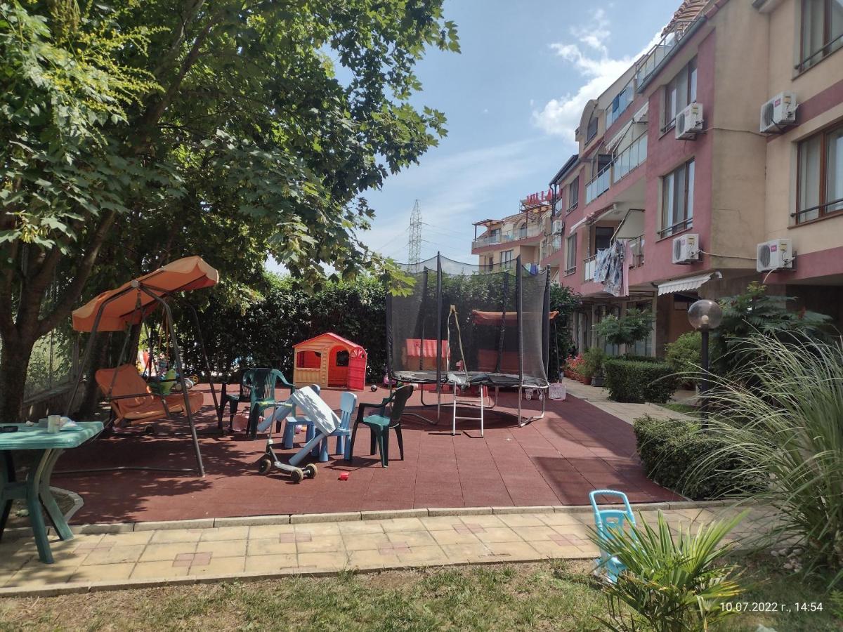 Апартамент На Къмпинг Градина Chernomorets Exterior foto