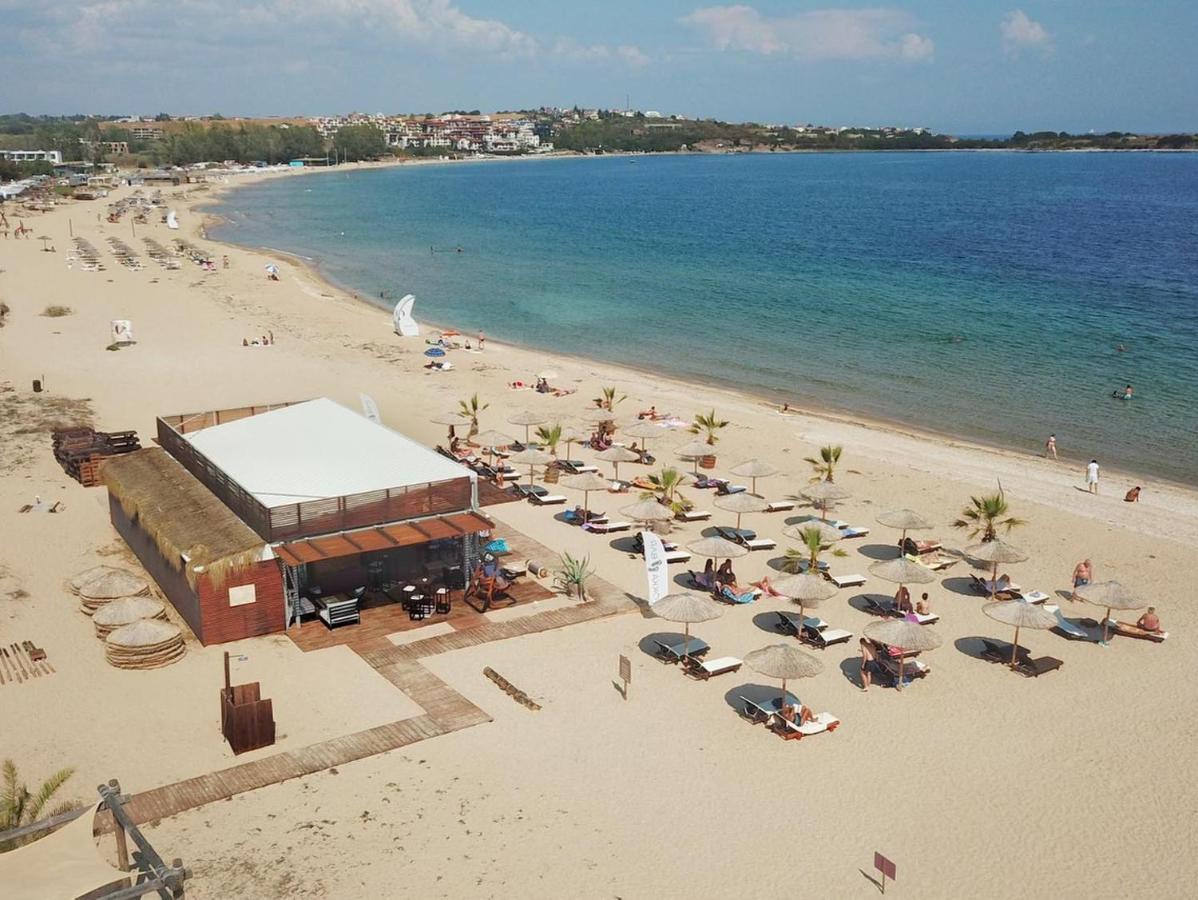 Апартамент На Къмпинг Градина Chernomorets Exterior foto